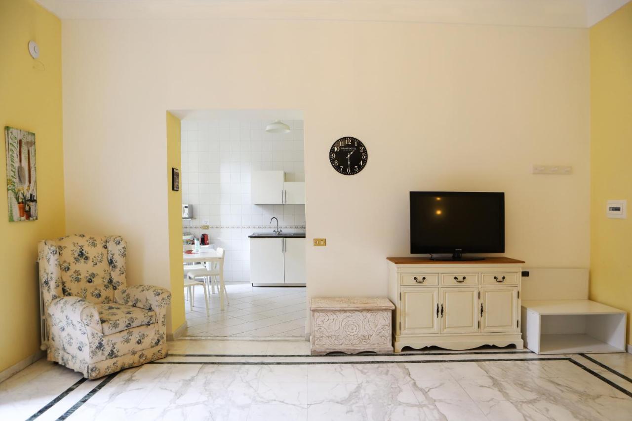 Piazza Dante Suites By Wonderful Italy Napoli Ngoại thất bức ảnh